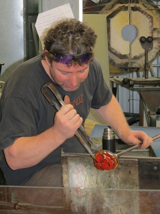 Glass:  Shaping the Mouth of the Vessel